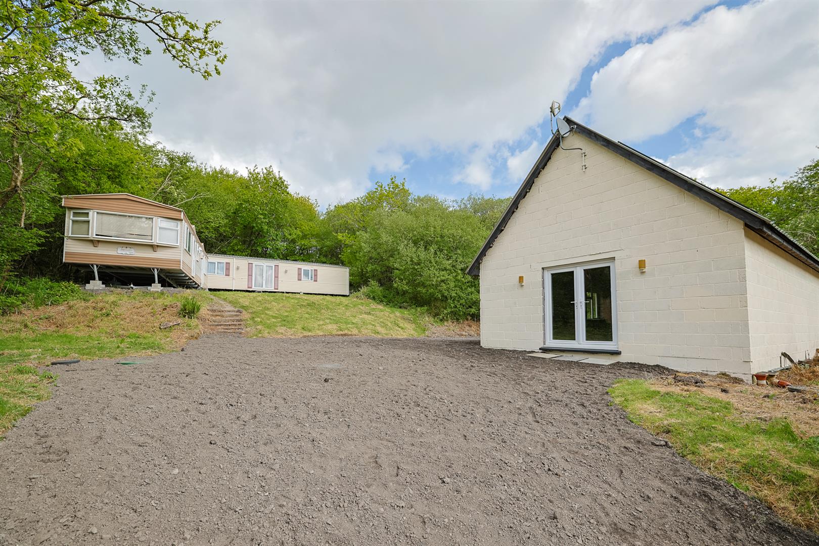 Pant Y Meillion, Llandeilo Road, Gorslas, Llanelli, SA14 7LR